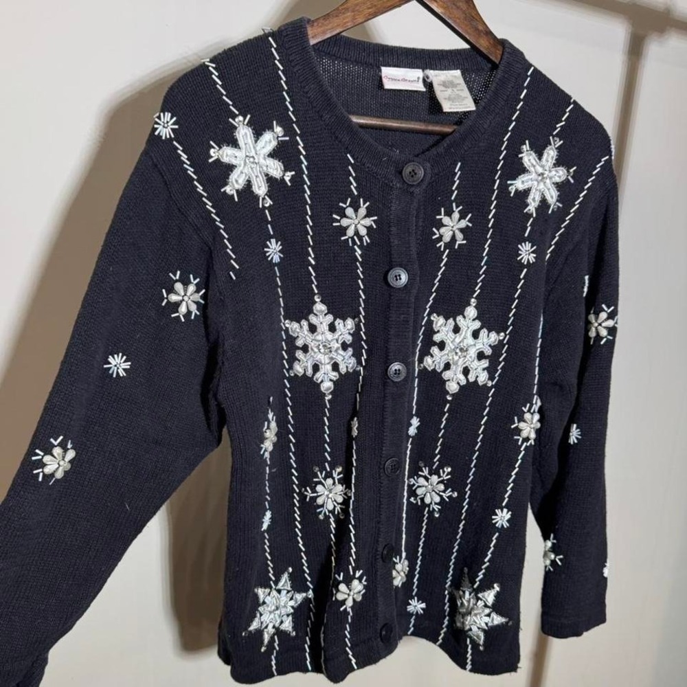 Vintage 90s Black Button Up Cardigan With White Snowflakes Size Large Knitwear - Picture 2 of 7